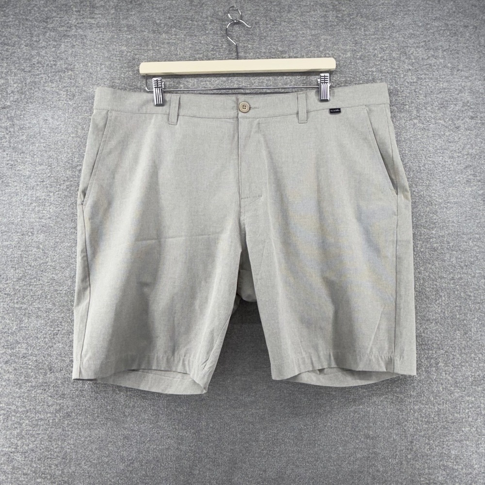 Travis Mathew Golf Chino Shorts Men Size 40x9 Beige Performance Casual